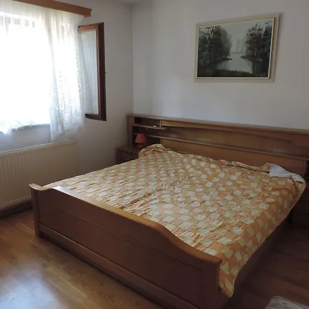 Indipendent House In Flattach 플래타취